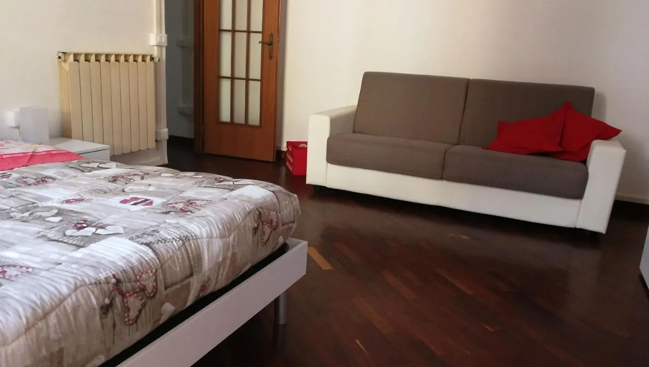 Dama Domus Apartment Rome 0*,