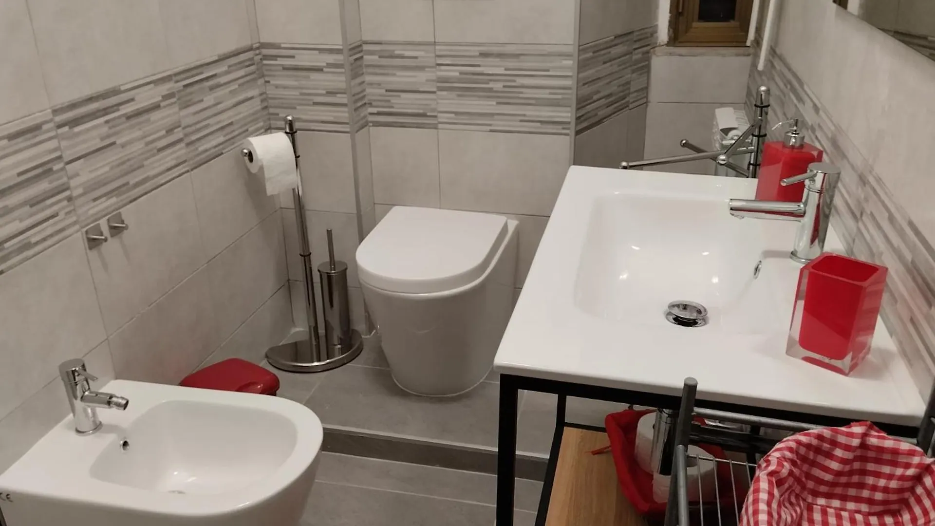 Apartmán Dama Domus Řím 0*,